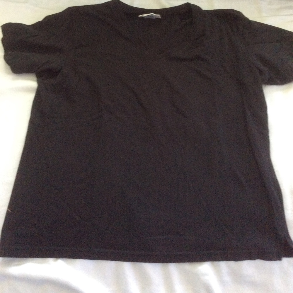 Set of 6. Bill Blass V Neck tees